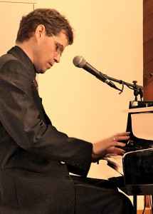 Dietrich Jäger am Klavier